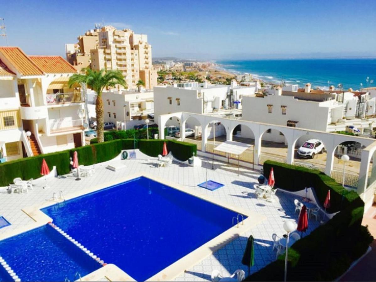 Apartment With Pool, Sea Views & Balcony Less Than 10Min Walk To La Mata Beach! Torrevieja Buitenkant foto