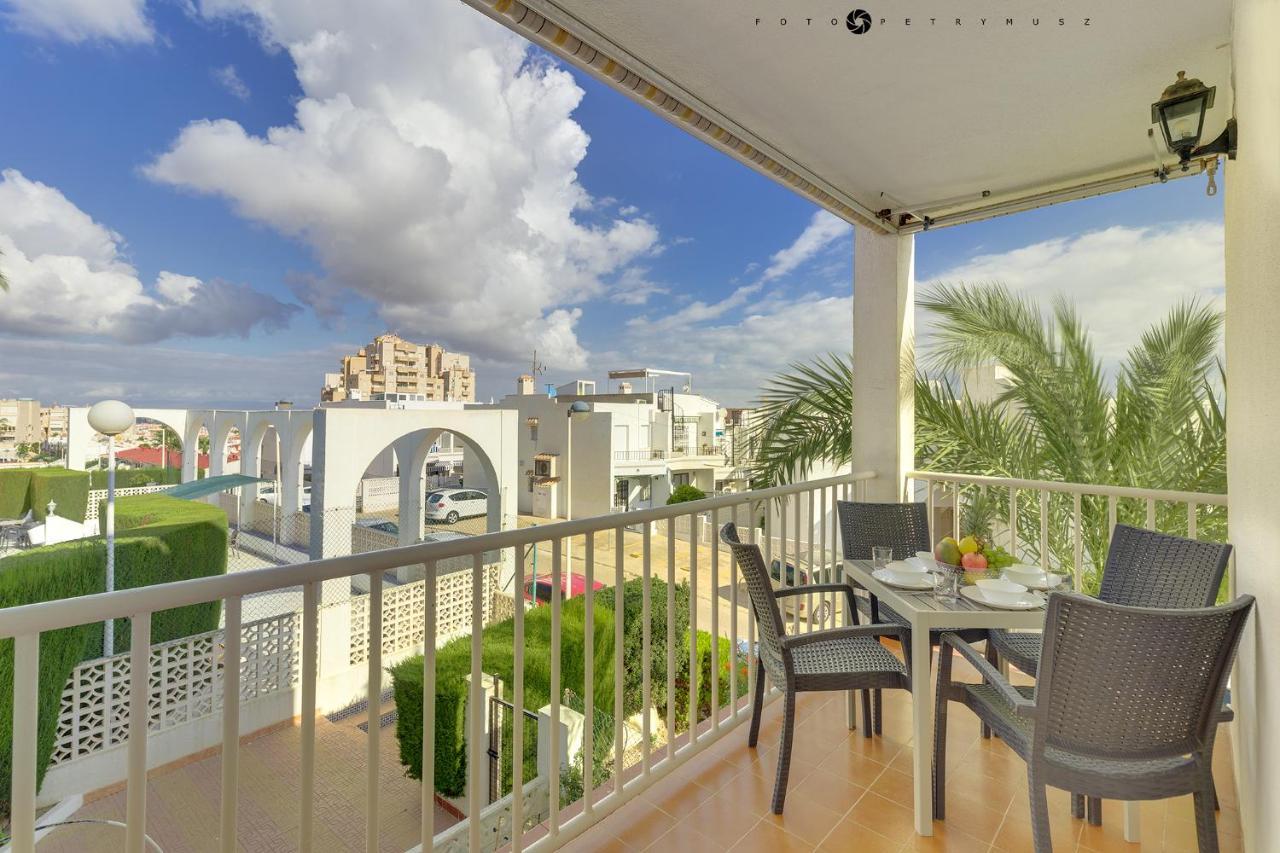 Apartment With Pool, Sea Views & Balcony Less Than 10Min Walk To La Mata Beach! Torrevieja Buitenkant foto